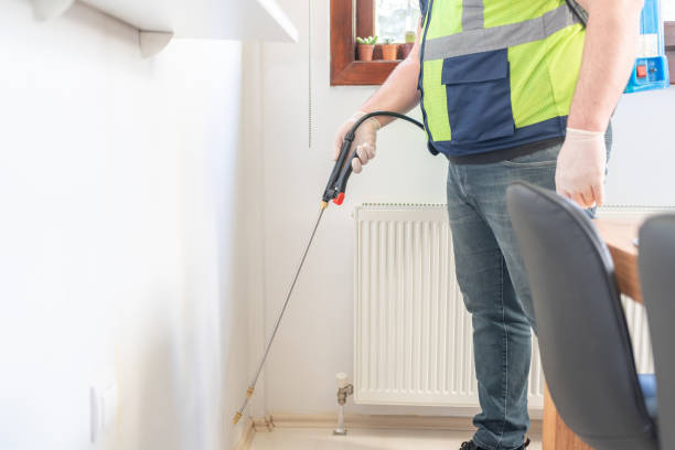 Best Cockroach Control Services  in Desert Aire, WA